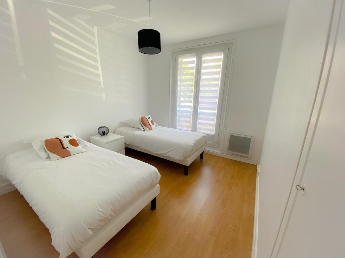 Le Familial Apartment Кале Екстериор снимка
